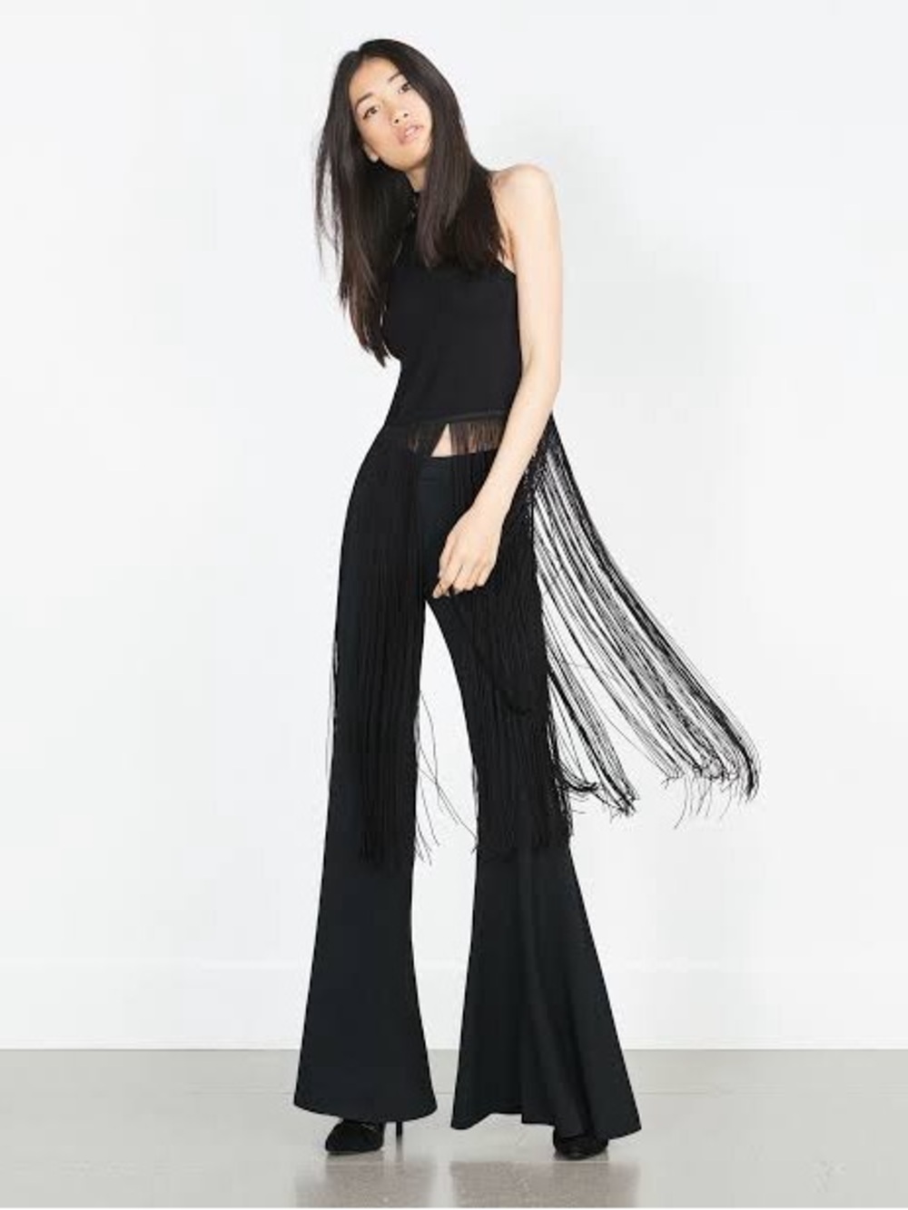 Zara Knit black sleeveless top with fringe, size small